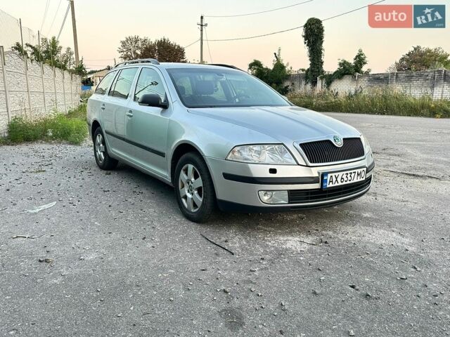 Серый Шкода Октавия, объемом двигателя 1.6 л и пробегом 308 тыс. км за 4600 $, фото 1 на Automoto.ua