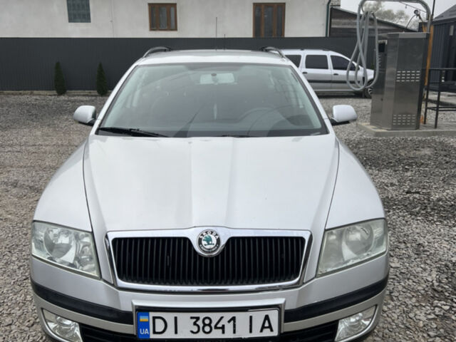 Серый Шкода Октавия, объемом двигателя 1.6 л и пробегом 265 тыс. км за 3700 $, фото 1 на Automoto.ua