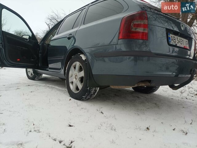 Серый Шкода Октавия, объемом двигателя 1.9 л и пробегом 300 тыс. км за 6500 $, фото 1 на Automoto.ua