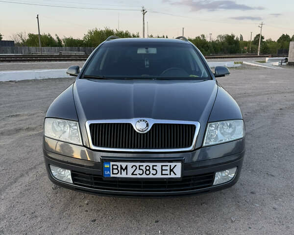 Серый Шкода Октавия, объемом двигателя 1.6 л и пробегом 195 тыс. км за 5300 $, фото 1 на Automoto.ua