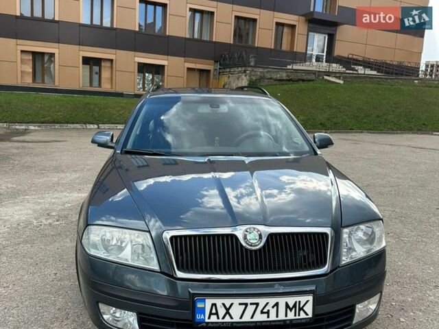 Серый Шкода Октавия, объемом двигателя 1.98 л и пробегом 228 тыс. км за 6300 $, фото 1 на Automoto.ua
