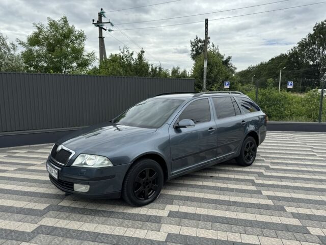 Сірий Шкода Октавія, об'ємом двигуна 2 л та пробігом 373 тис. км за 4800 $, фото 1 на Automoto.ua