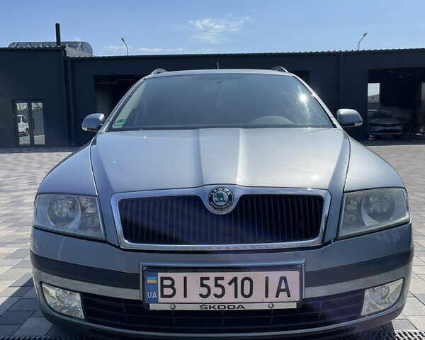 Сірий Шкода Октавія, об'ємом двигуна 1.6 л та пробігом 279 тис. км за 5600 $, фото 1 на Automoto.ua