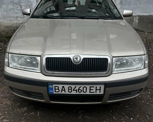 Сірий Шкода Октавія, об'ємом двигуна 1.6 л та пробігом 2 тис. км за 5600 $, фото 1 на Automoto.ua