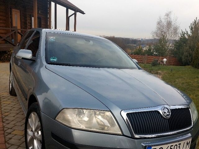Сірий Шкода Октавія, об'ємом двигуна 2 л та пробігом 318 тис. км за 5201 $, фото 1 на Automoto.ua