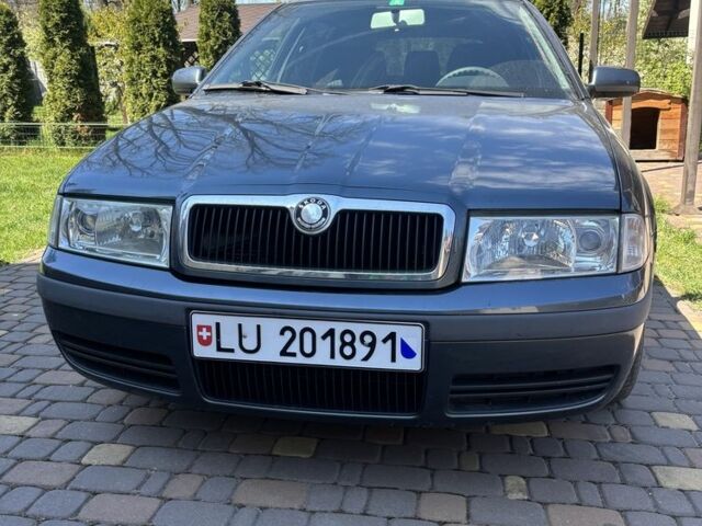 Серый Шкода Октавия, объемом двигателя 1.9 л и пробегом 245 тыс. км за 3900 $, фото 1 на Automoto.ua