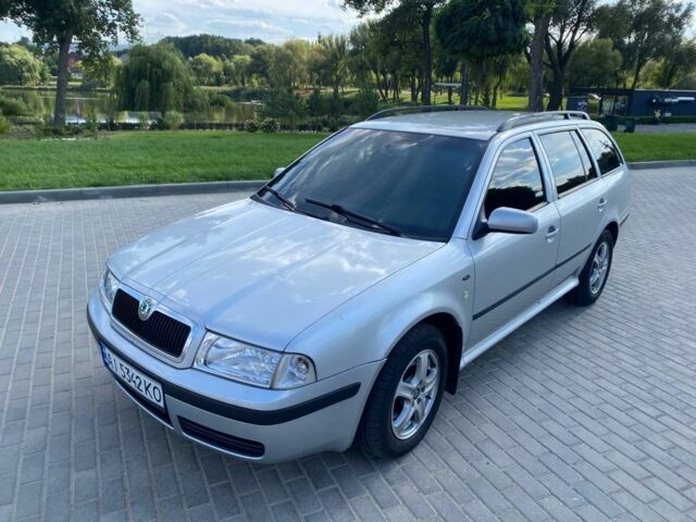 Серый Шкода Октавия, объемом двигателя 1.9 л и пробегом 200 тыс. км за 4650 $, фото 1 на Automoto.ua