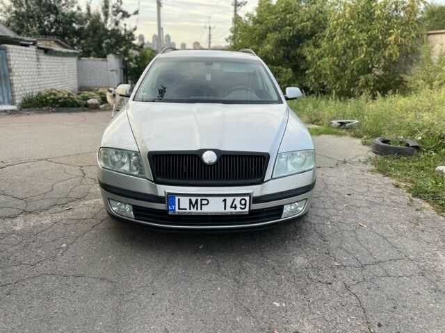 Сірий Шкода Октавія, об'ємом двигуна 2 л та пробігом 301 тис. км за 2645 $, фото 1 на Automoto.ua