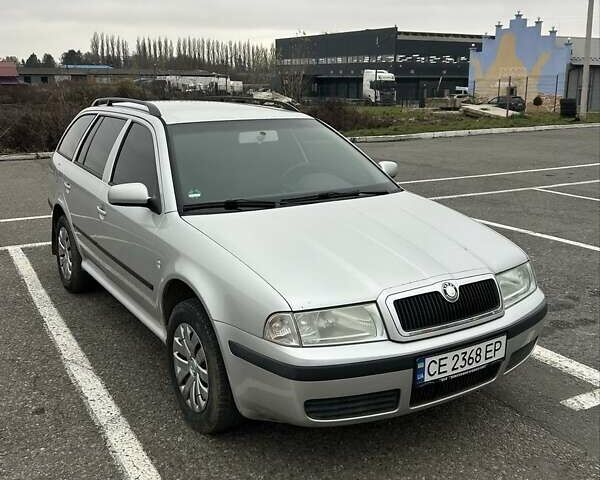 Серый Шкода Октавия, объемом двигателя 1.6 л и пробегом 255 тыс. км за 5000 $, фото 1 на Automoto.ua