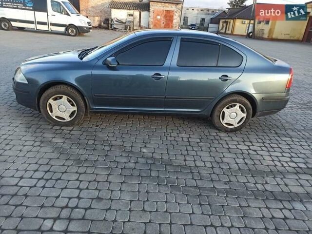 Сірий Шкода Октавія, об'ємом двигуна 1.6 л та пробігом 271 тис. км за 6900 $, фото 1 на Automoto.ua