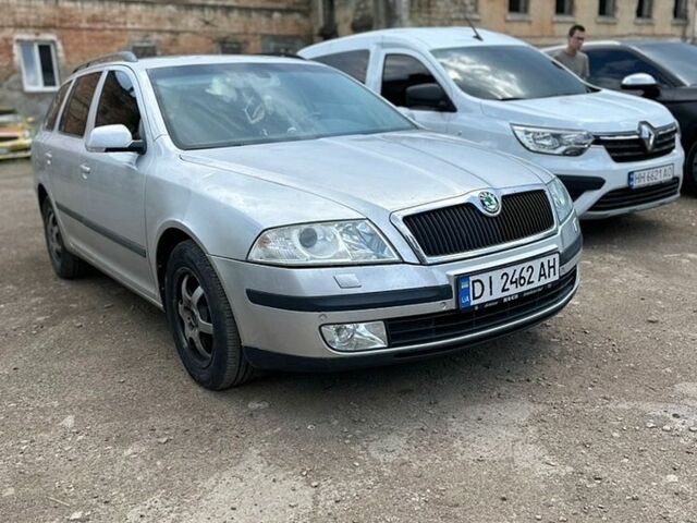 Серый Шкода Октавия, объемом двигателя 2.01 л и пробегом 196 тыс. км за 6500 $, фото 1 на Automoto.ua