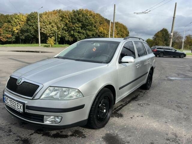Сірий Шкода Октавія, об'ємом двигуна 1.6 л та пробігом 196 тис. км за 4500 $, фото 1 на Automoto.ua