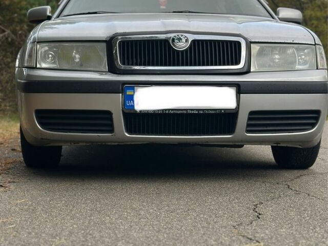 Серый Шкода Октавия, объемом двигателя 1.6 л и пробегом 580 тыс. км за 3300 $, фото 1 на Automoto.ua