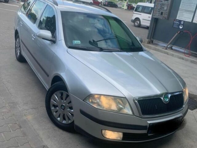 Серый Шкода Октавия, объемом двигателя 1.9 л и пробегом 400 тыс. км за 2900 $, фото 1 на Automoto.ua