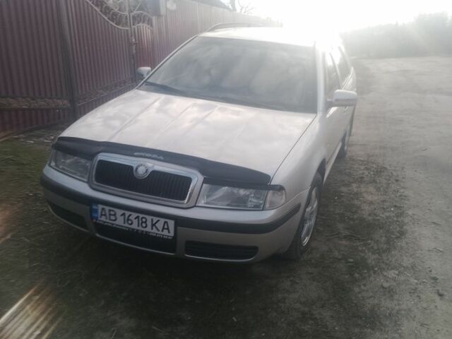 Серый Шкода Октавия, объемом двигателя 1.8 л и пробегом 300 тыс. км за 4500 $, фото 1 на Automoto.ua