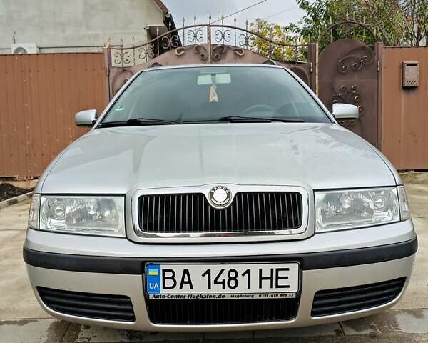 Сірий Шкода Октавія, об'ємом двигуна 1.6 л та пробігом 177 тис. км за 5700 $, фото 1 на Automoto.ua