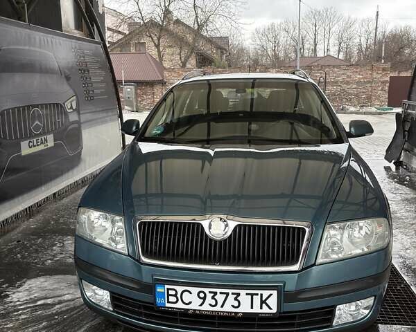 Сірий Шкода Октавія, об'ємом двигуна 1.98 л та пробігом 244 тис. км за 6500 $, фото 1 на Automoto.ua