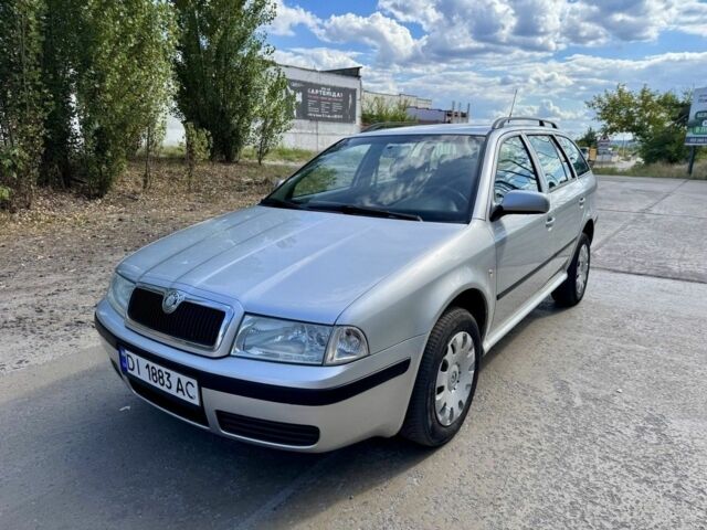 Серый Шкода Октавия, объемом двигателя 1.6 л и пробегом 275 тыс. км за 5125 $, фото 1 на Automoto.ua