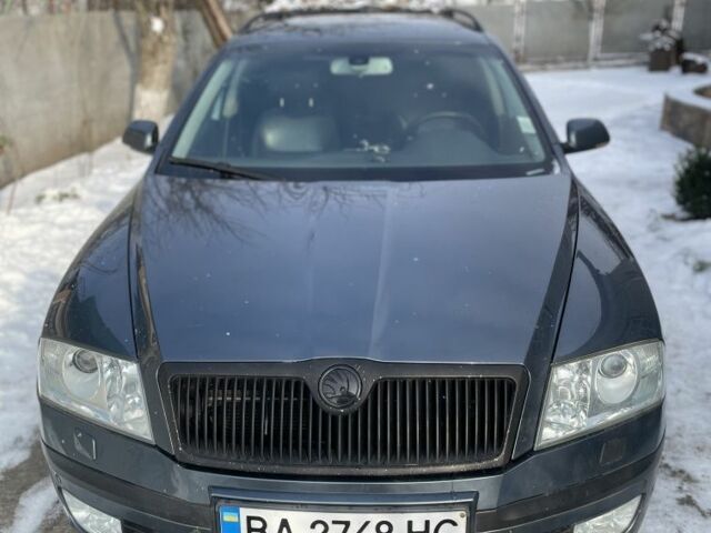 Серый Шкода Октавия, объемом двигателя 1.6 л и пробегом 225 тыс. км за 6100 $, фото 1 на Automoto.ua