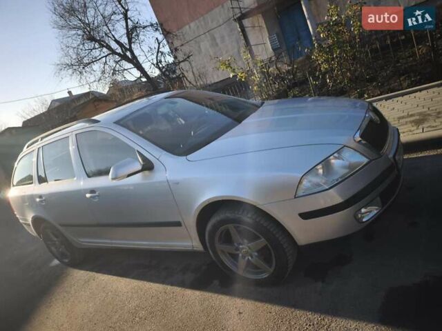 Серый Шкода Октавия, объемом двигателя 2 л и пробегом 245 тыс. км за 5500 $, фото 1 на Automoto.ua