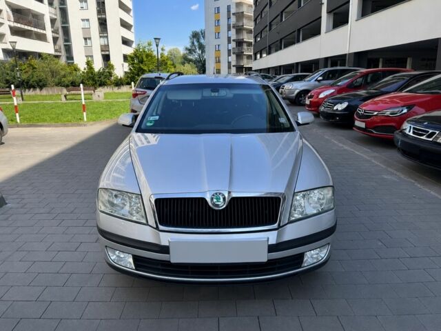Серый Шкода Октавия, объемом двигателя 1.9 л и пробегом 280 тыс. км за 2500 $, фото 1 на Automoto.ua
