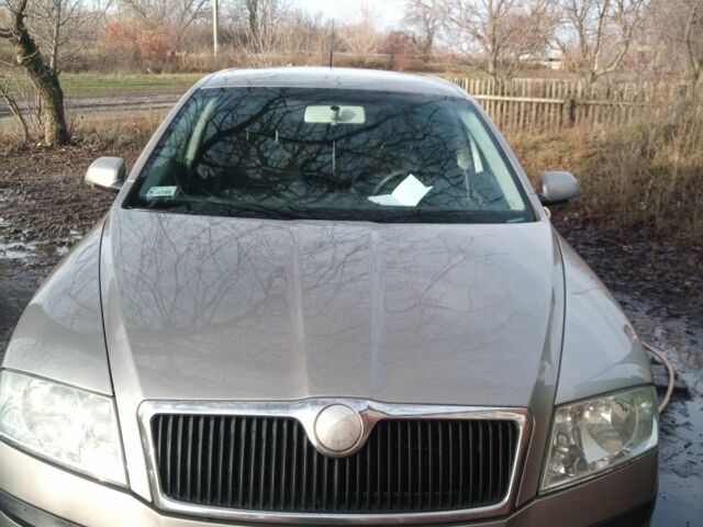 Серый Шкода Октавия, объемом двигателя 0 л и пробегом 300 тыс. км за 2500 $, фото 1 на Automoto.ua