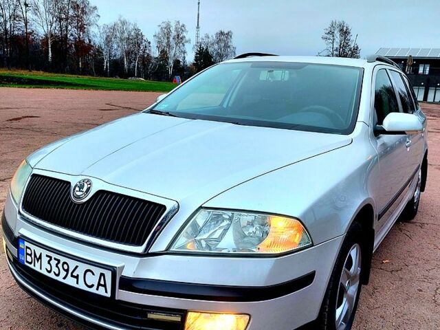 Серый Шкода Октавия, объемом двигателя 1.6 л и пробегом 320 тыс. км за 6200 $, фото 1 на Automoto.ua