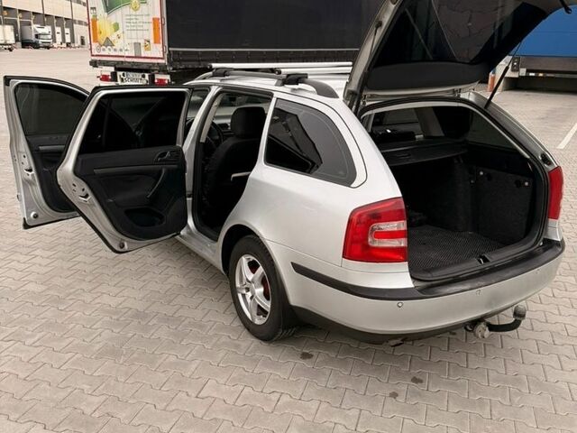 Серый Шкода Октавия, объемом двигателя 1.6 л и пробегом 278 тыс. км за 5700 $, фото 1 на Automoto.ua