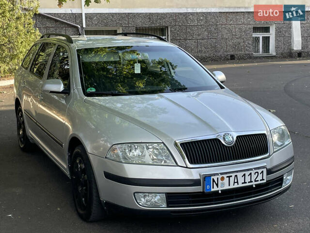 Шкода Октавія 2006 у Одесі на Automoto.ua Сірий Шкода Октавія, об'ємом двигуна 1.9 л та пробігом 305 тис. км за 3030 $, фото 1 на Automoto.ua