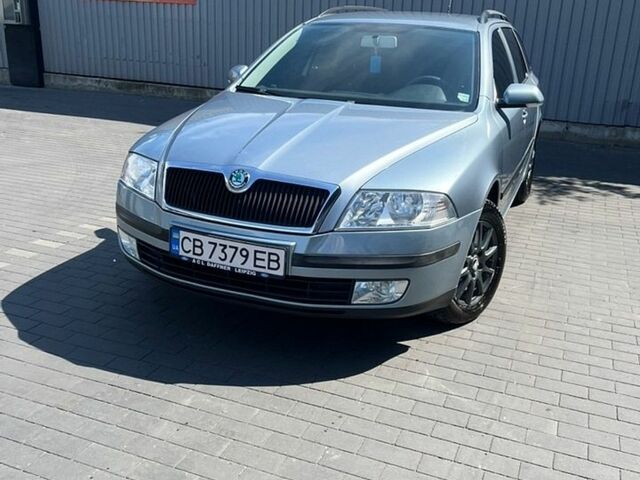 Сірий Шкода Октавія, об'ємом двигуна 1.6 л та пробігом 275 тис. км за 6000 $, фото 1 на Automoto.ua