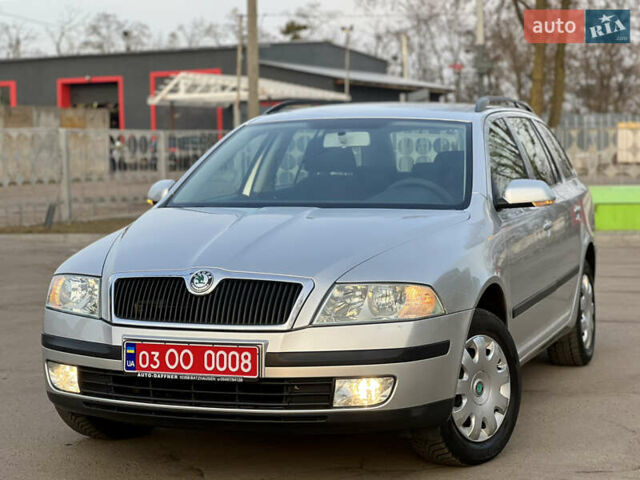 Сірий Шкода Октавія, об'ємом двигуна 1.6 л та пробігом 205 тис. км за 6350 $, фото 1 на Automoto.ua
