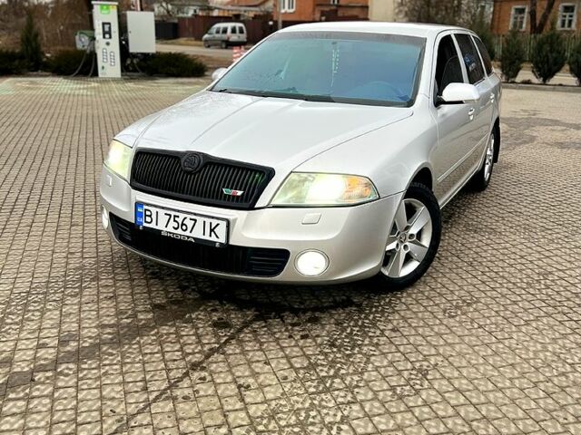 Серый Шкода Октавия, объемом двигателя 2 л и пробегом 250 тыс. км за 6500 $, фото 1 на Automoto.ua