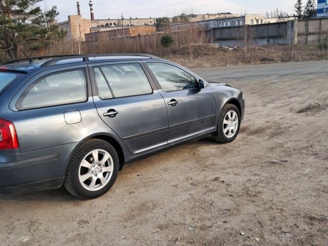 Серый Шкода Октавия, объемом двигателя 1.6 л и пробегом 233 тыс. км за 5600 $, фото 1 на Automoto.ua