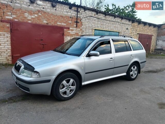 Сірий Шкода Октавія, об'ємом двигуна 1.78 л та пробігом 260 тис. км за 4000 $, фото 1 на Automoto.ua