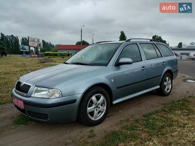 Сірий Шкода Октавія, об'ємом двигуна 1.6 л та пробігом 192 тис. км за 5600 $, фото 1 на Automoto.ua