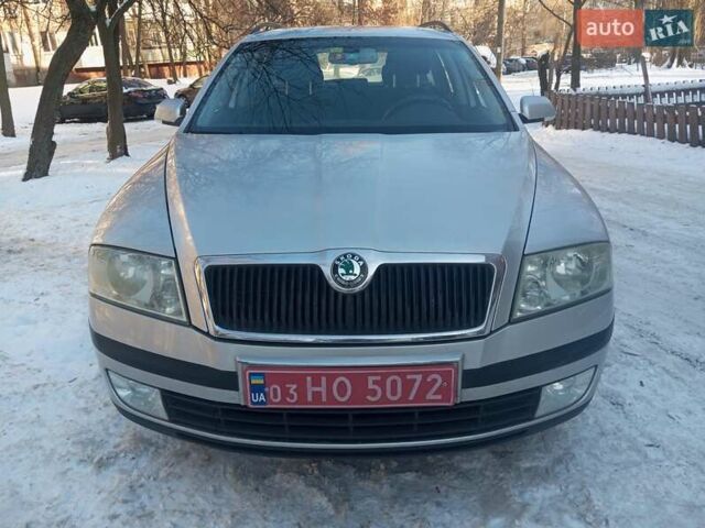 Серый Шкода Октавия, объемом двигателя 1.6 л и пробегом 176 тыс. км за 5950 $, фото 1 на Automoto.ua