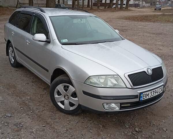 Сірий Шкода Октавія, об'ємом двигуна 1.6 л та пробігом 310 тис. км за 5750 $, фото 1 на Automoto.ua