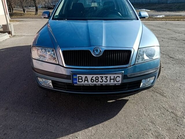 Серый Шкода Октавия, объемом двигателя 1.6 л и пробегом 208 тыс. км за 5800 $, фото 1 на Automoto.ua