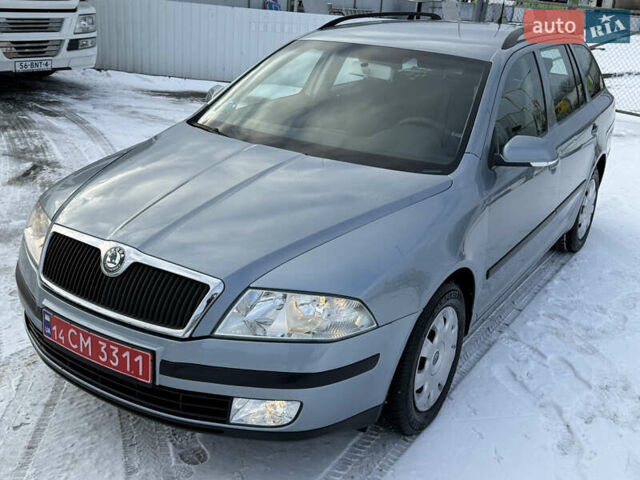 Серый Шкода Октавия, объемом двигателя 1.6 л и пробегом 199 тыс. км за 6599 $, фото 1 на Automoto.ua