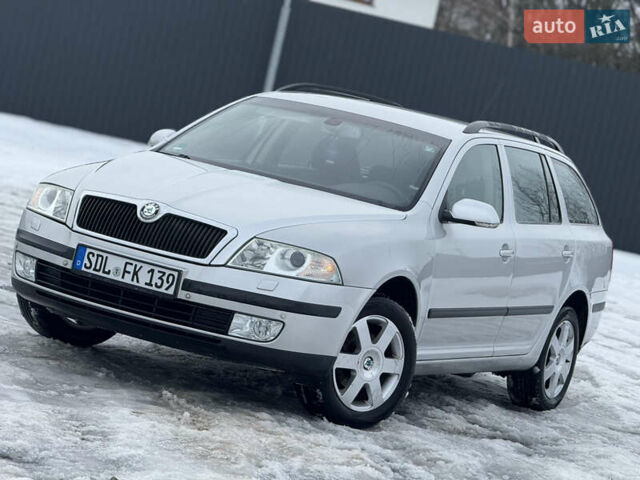 Серый Шкода Октавия, объемом двигателя 1.6 л и пробегом 233 тыс. км за 5750 $, фото 1 на Automoto.ua