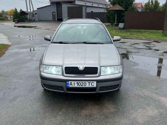 Сірий Шкода Октавія, об'ємом двигуна 1.6 л та пробігом 270 тис. км за 5000 $, фото 1 на Automoto.ua
