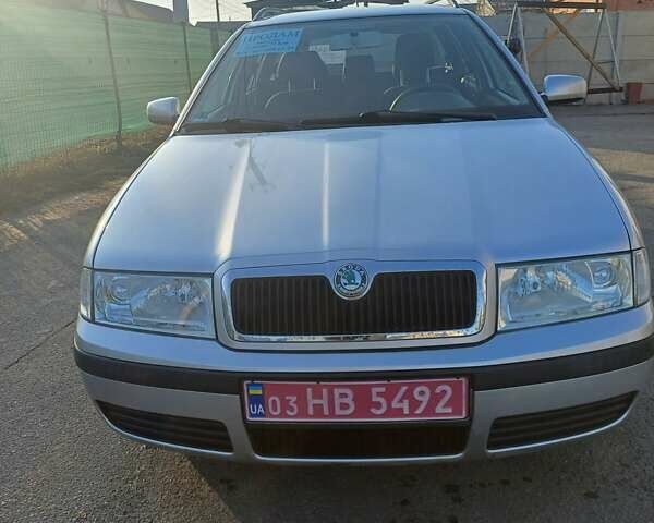 Серый Шкода Октавия, объемом двигателя 1.6 л и пробегом 199 тыс. км за 6150 $, фото 1 на Automoto.ua
