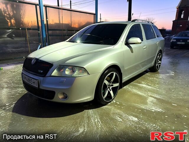 Серый Шкода Октавия, объемом двигателя 2 л и пробегом 200 тыс. км за 7000 $, фото 1 на Automoto.ua