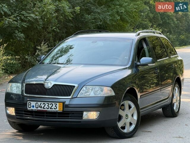 Серый Шкода Октавия, объемом двигателя 1.6 л и пробегом 260 тыс. км за 5900 $, фото 1 на Automoto.ua