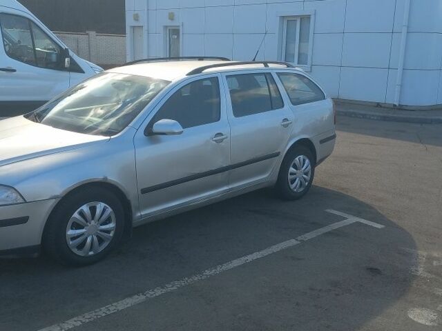 Серый Шкода Октавия, объемом двигателя 1.9 л и пробегом 370 тыс. км за 2350 $, фото 1 на Automoto.ua