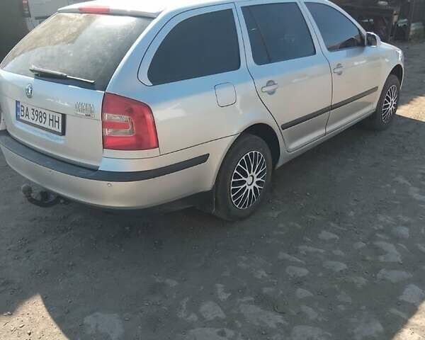 Серый Шкода Октавия, объемом двигателя 1.6 л и пробегом 222 тыс. км за 6500 $, фото 1 на Automoto.ua