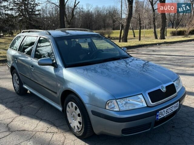 Сірий Шкода Октавія, об'ємом двигуна 1.6 л та пробігом 209 тис. км за 6000 $, фото 1 на Automoto.ua