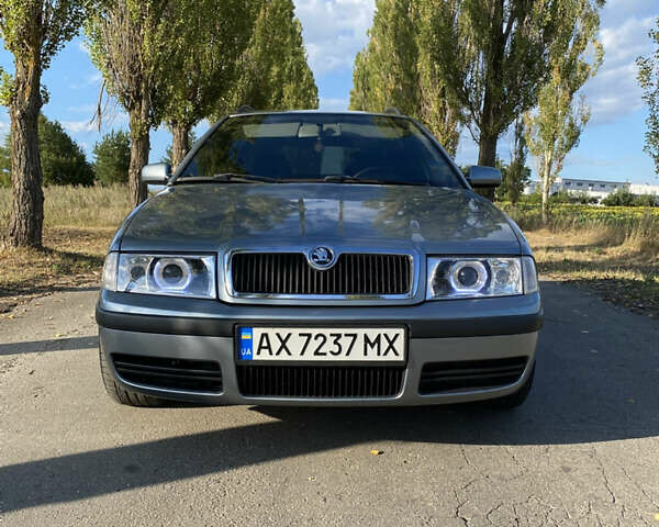 Сірий Шкода Октавія, об'ємом двигуна 1.8 л та пробігом 206 тис. км за 6800 $, фото 1 на Automoto.ua