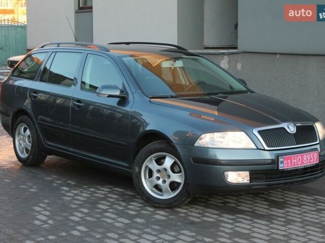 Серый Шкода Октавия, объемом двигателя 1.6 л и пробегом 144 тыс. км за 7150 $, фото 1 на Automoto.ua