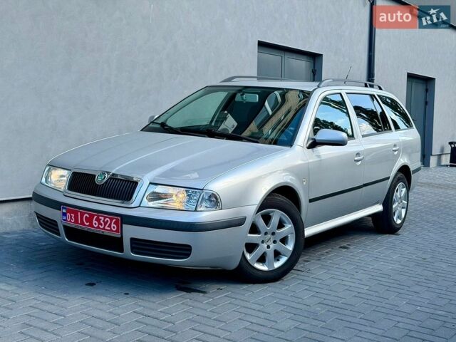 Сірий Шкода Октавія, об'ємом двигуна 1.6 л та пробігом 150 тис. км за 5999 $, фото 1 на Automoto.ua